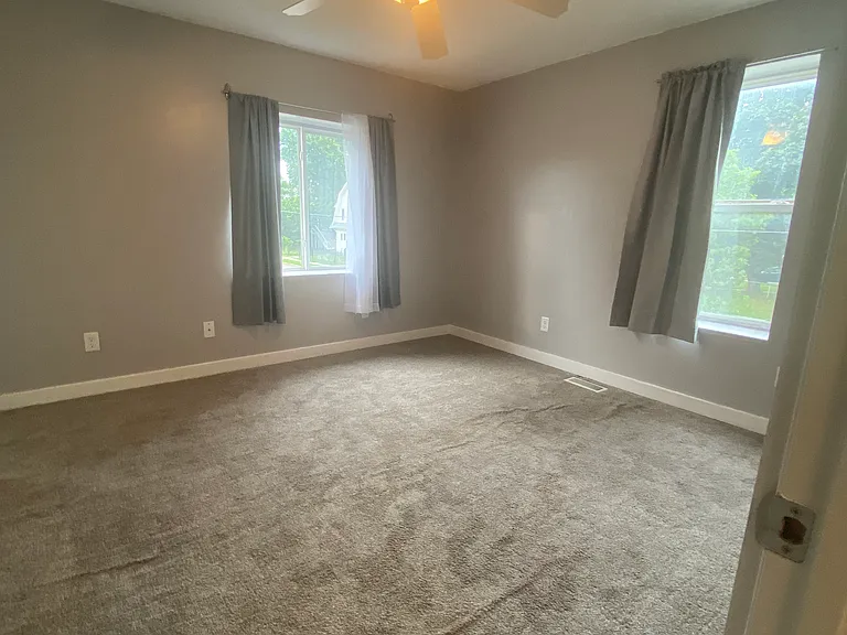 754 1st Ave #2 — Photo 34