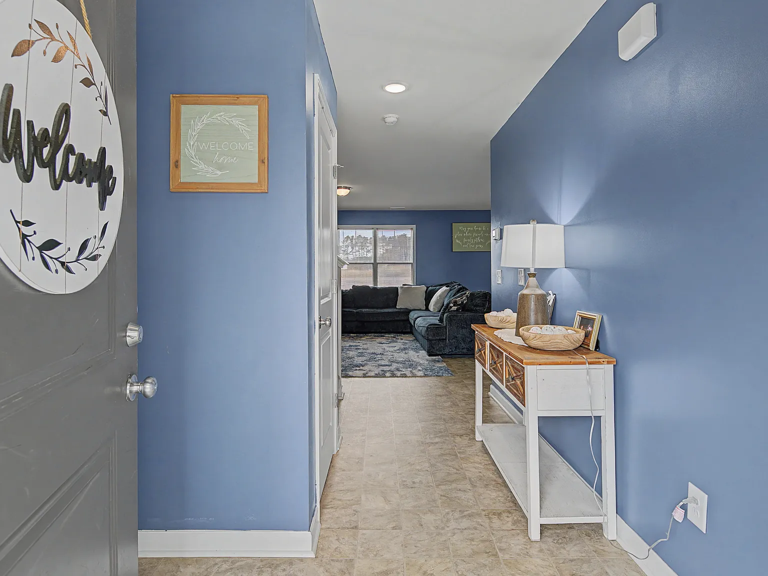 4 bed, 1920 sqft, $2,300 — Photo 4