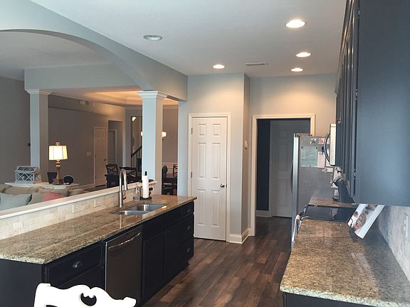 5th image of 12867 Lily Pond Ln