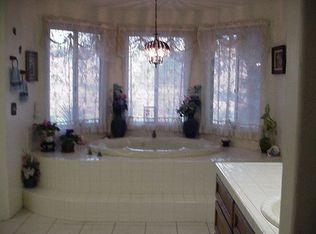 3490 Laredo Ln, Escondido, CA 92025