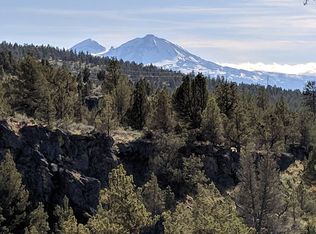 17781 Warrin Rd, Sisters, OR 97759