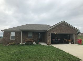 556 S Fork Dr, Berea, KY 40403