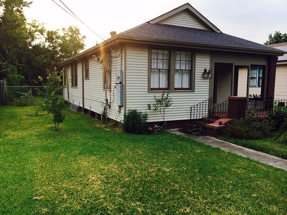 1st image of 4918 Mandeville St