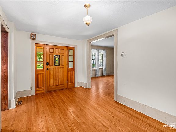 5th image of 23622 W Lockport St