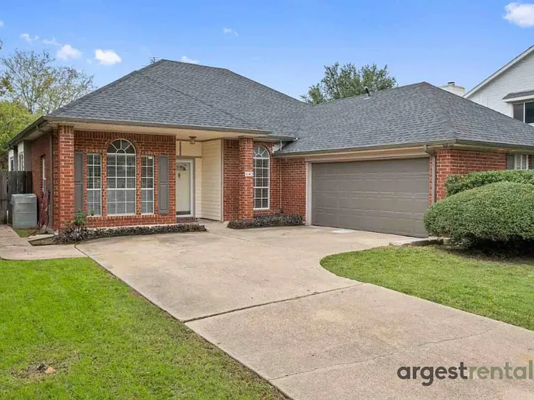 4143 Norway Ln — Photo 6