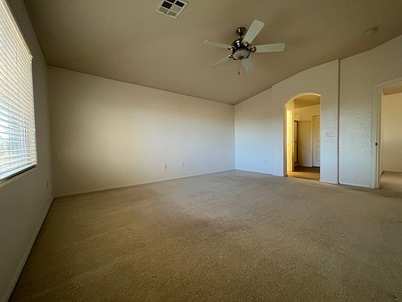 4th image of 2120 Summer Home St
