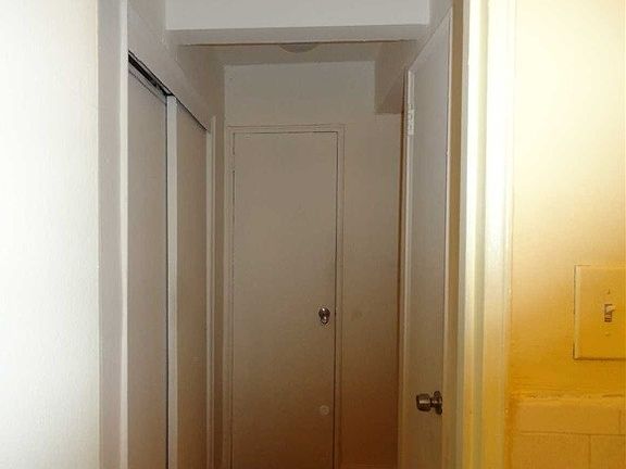 5th image of 111 S Centre Ave APT 3QQ
