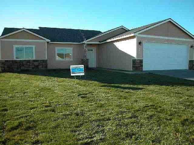 1st image of 8402 Tucker Dr