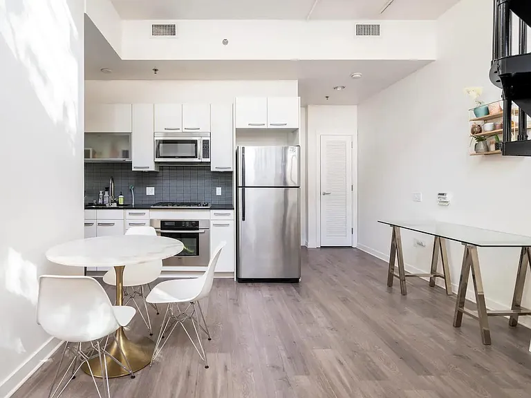 501 Beale St #1D — Photo 2