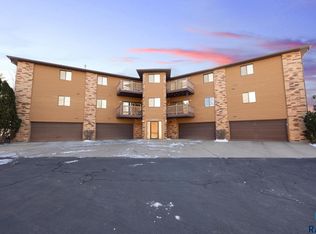 2804 E Orchard Pl APT 204, Sioux Falls, SD 57103