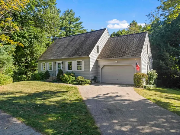 34 Governor Sawyer Lane, Dover, NH 03820