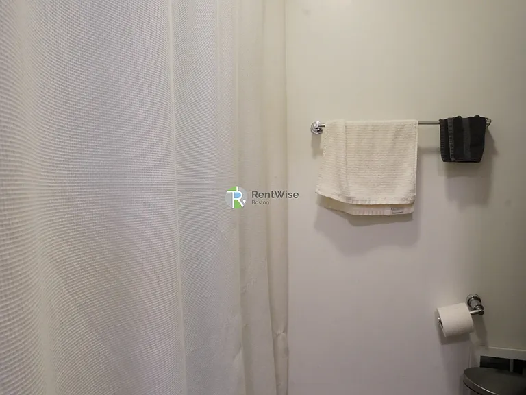 230 Walnut St #20A — Photo 19