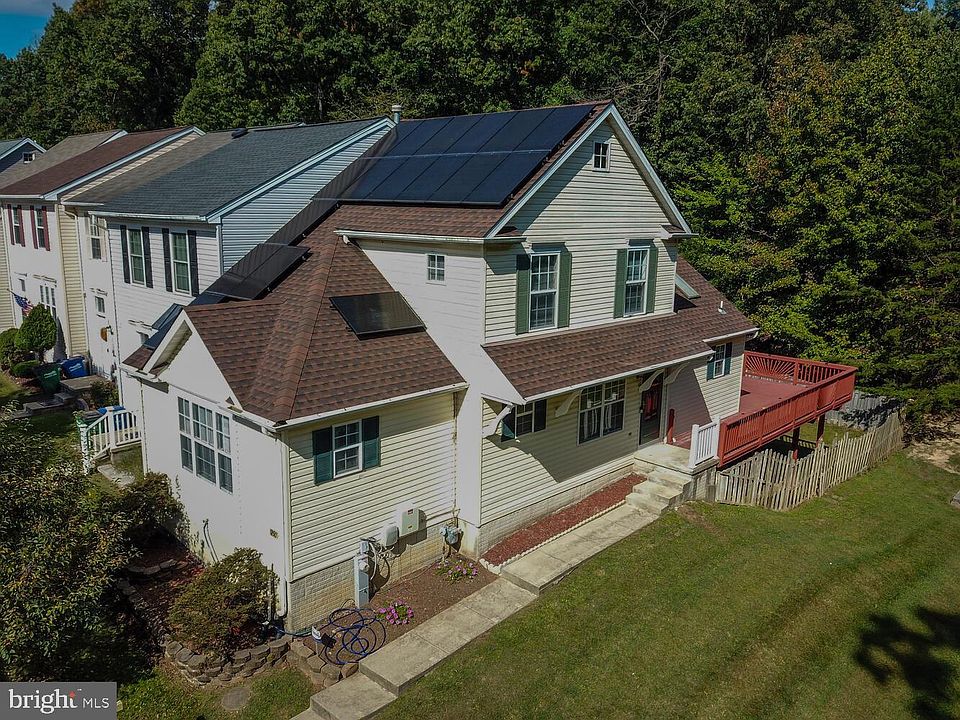1st image of 250 Woodland Green Way