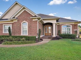 8332 Compass Pointe East Wynd NE, Leland, NC 28451