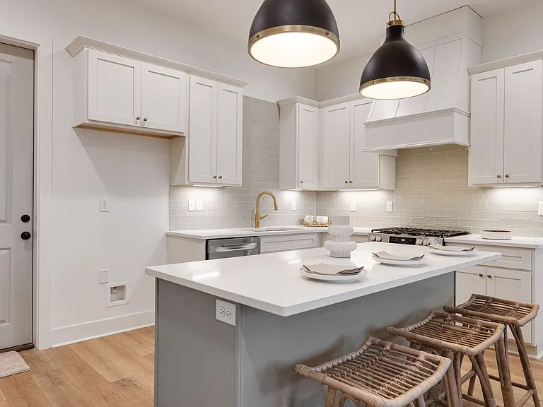 315 Sandstone Ave #101 — Photo 3