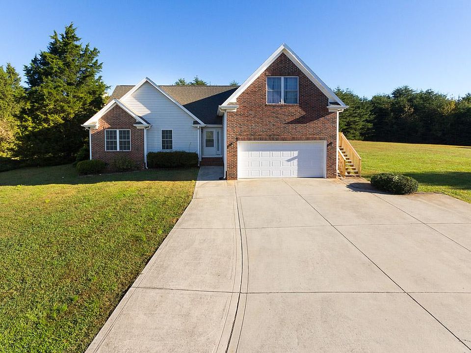 1st image of 149 Sunfish Dr