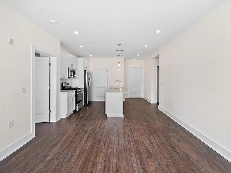1148 N 2nd St #3H — Photo 20