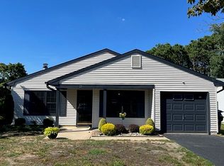 23 Nautilus Dr, Brick, NJ 08723