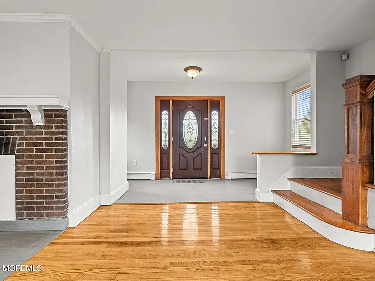 334 Norgrove Pl — Photo 4