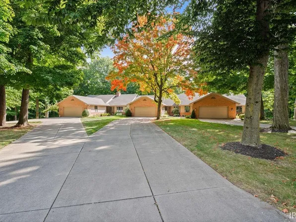 3264 Woodhaven Trl, Kokomo, IN 46902
