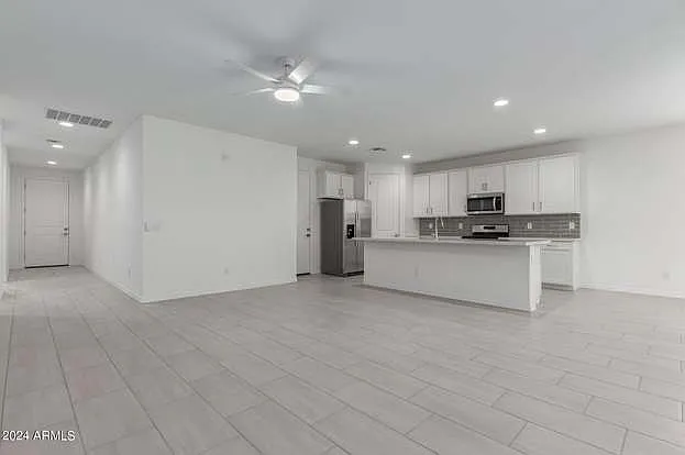 9427 E Steno Ave — Photo 16
