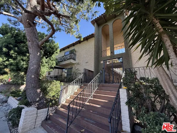 518 Raymond Ave APT 9, Santa Monica, CA 90405