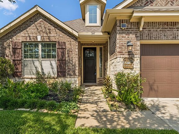 4th image of 5107 Baroness Ln