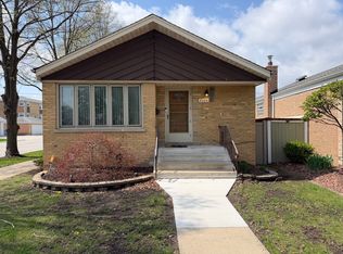 5258 S Mulligan Ave, Chicago, IL 60638
