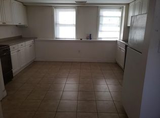 186 Springvale Ave APT 4, Everett, MA 02149