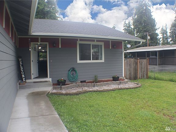 2nd image of 25506 33rd Avenue Ct E