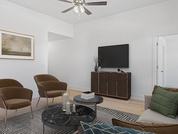 5th image of 6701 SE 84th St