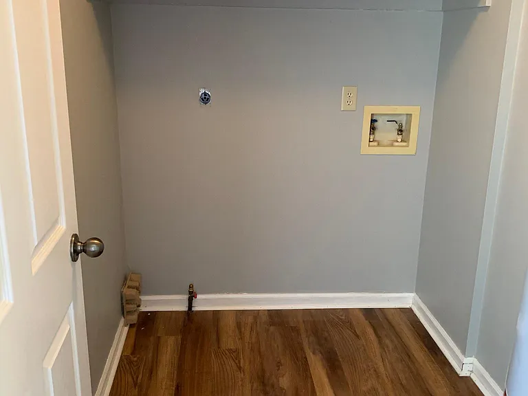 202 Reeves St — Photo 7