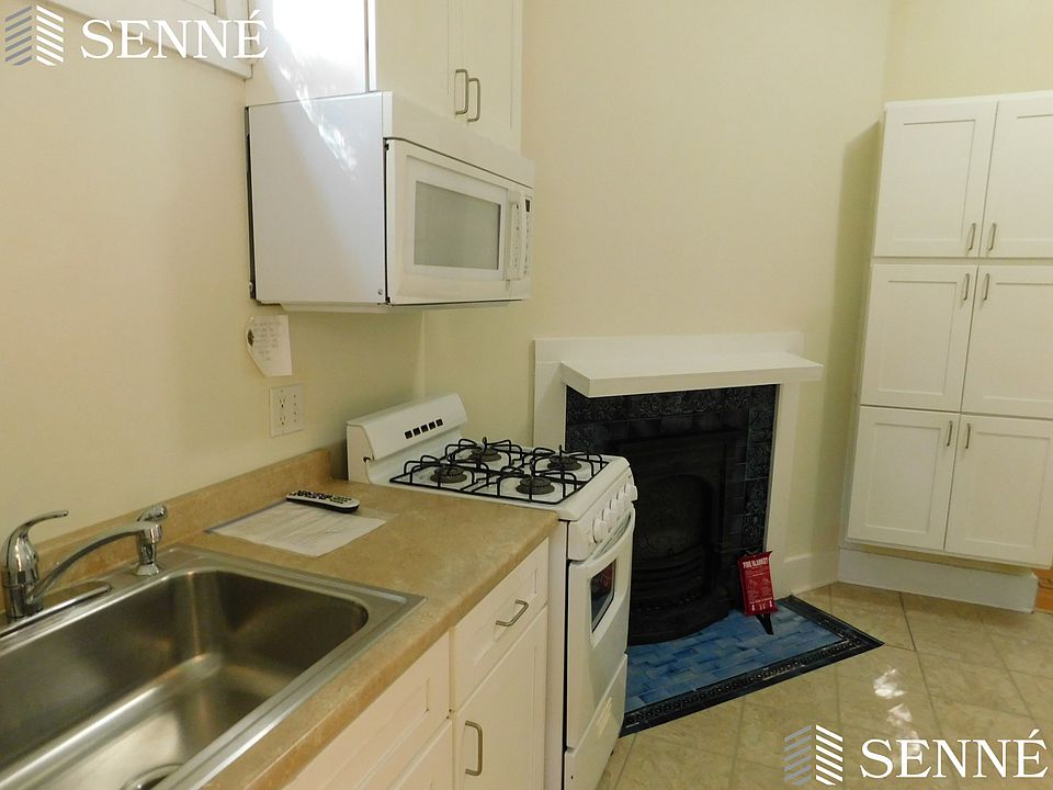 1st image of 49 Garfield St APT 2