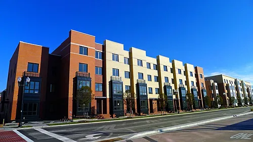 2113 Jefferson Davis Hwy #101 Photo 1