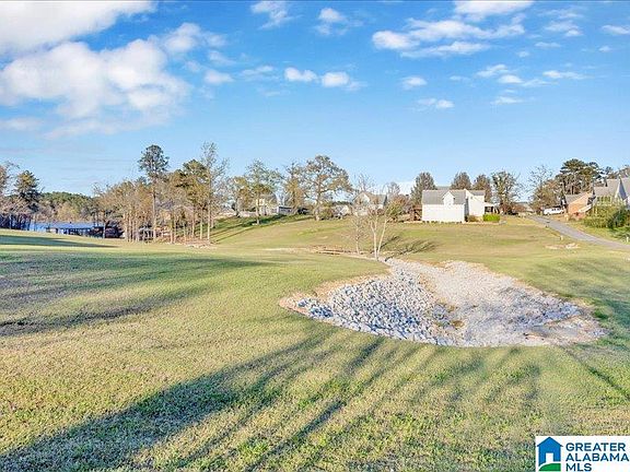 3rd image of 140 Perkins Poin #37A