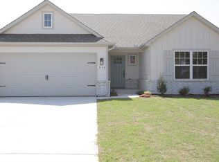 3520 Sunset Blf, Guthrie, OK 73044