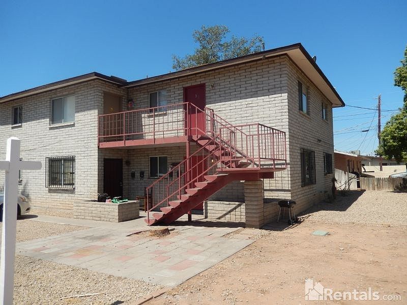 1st image of 4442 N 22nd Dr APT 1