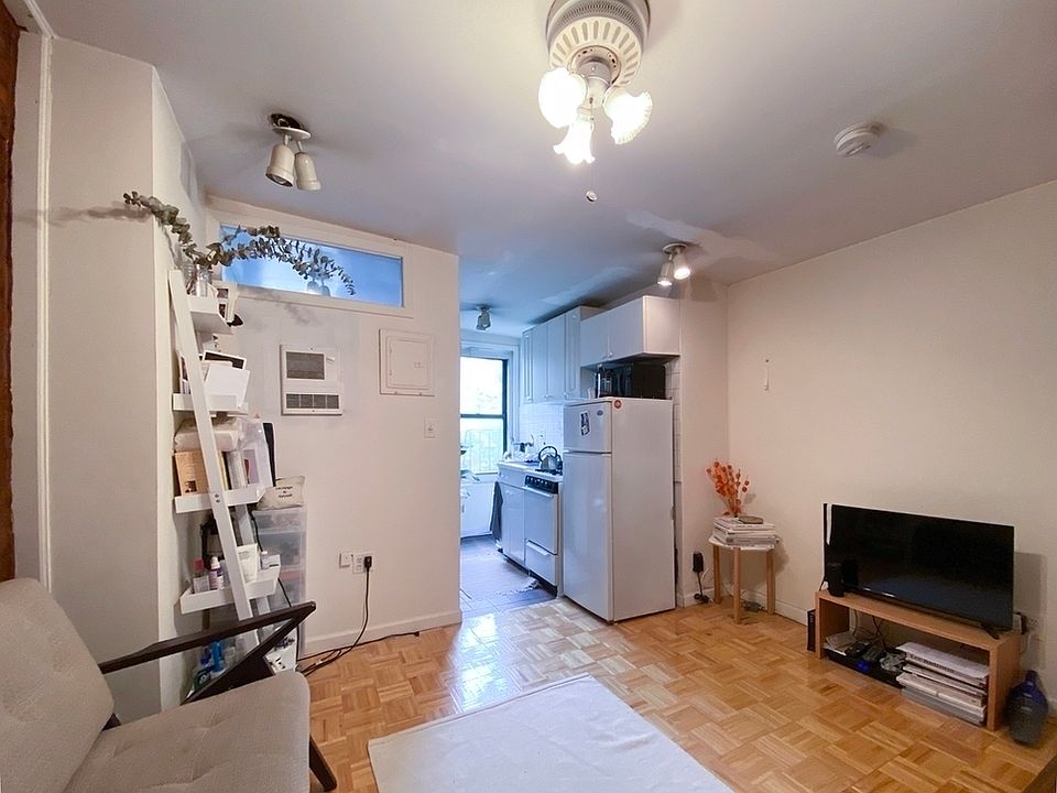 1st image of 518 E 6th St #4AA