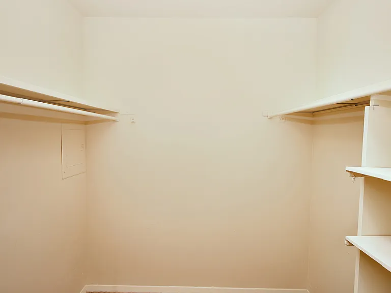 401 Turlington Rd — Photo 12