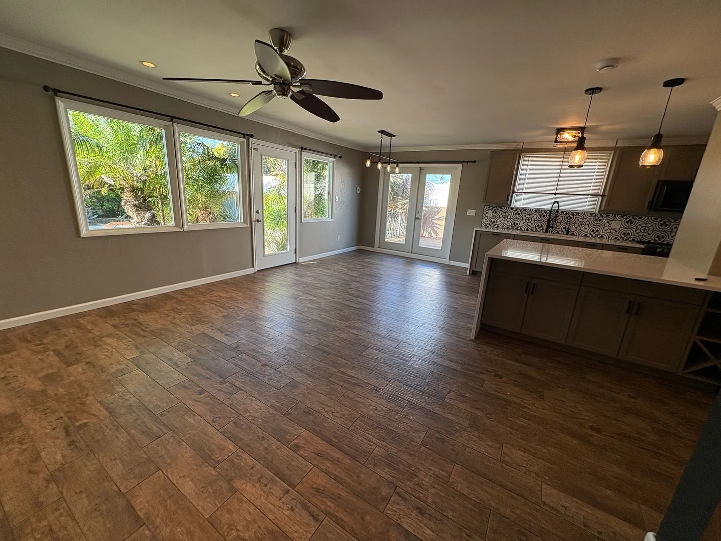 3 bed, 2 bath House in Clairemont with a Pool and Jacuzzi — Photo 3