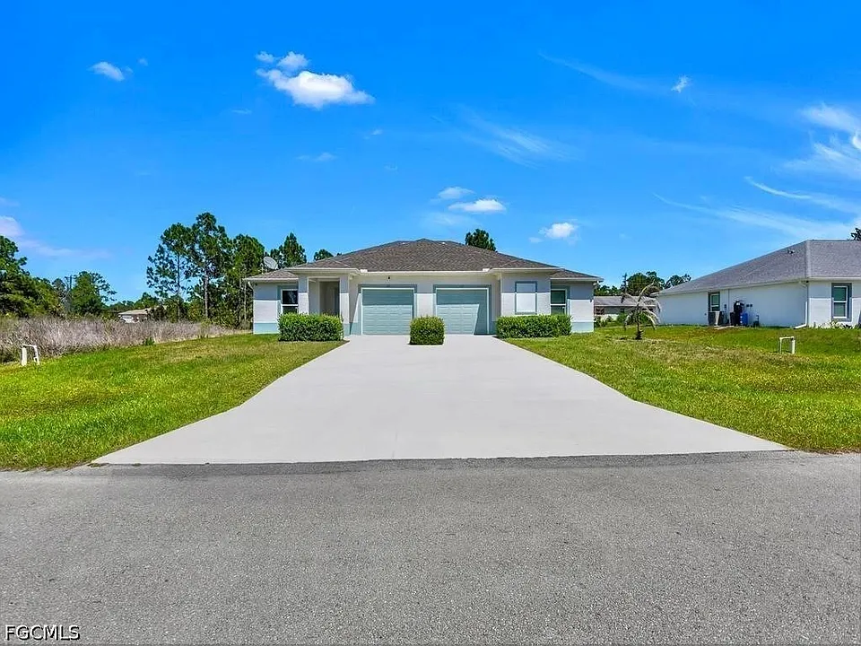 851 Bedford Dr