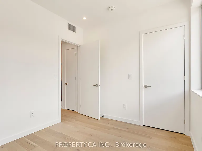 301 Keele St #1 — Photo 20