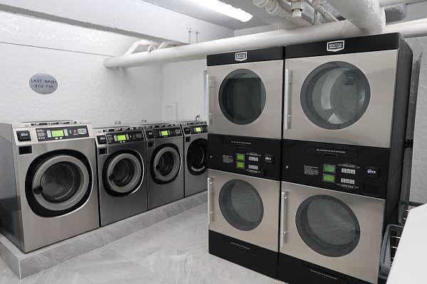 1st image of 14445 35th Ave APT 1K