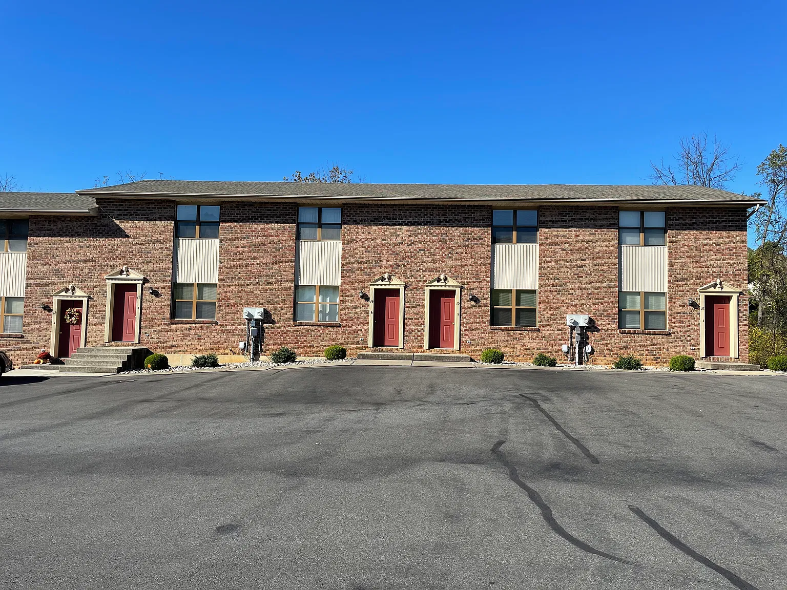 2 bed, 1.5 bath, 960 sqft, $1,795 — Photo 1