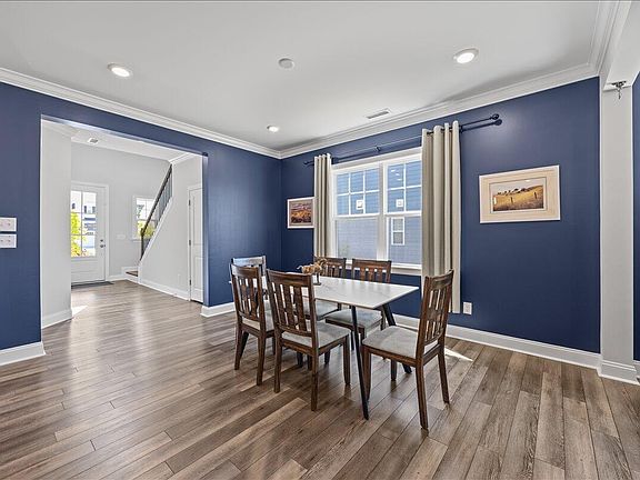 4th image of 929 Wrights Creek Way
