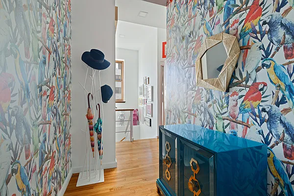 Sold by Christie's International Real Estate Group, LLC | media 29