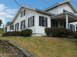 1509 N Abington Rd, Dalton, PA 18414