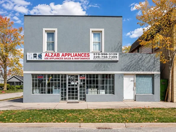 1500 Howard Ave, Windsor, ON N8X 3T4
