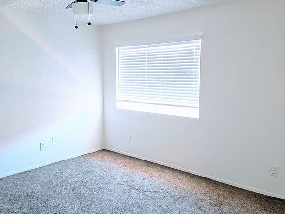 4th image of 211 W Ash St APT A