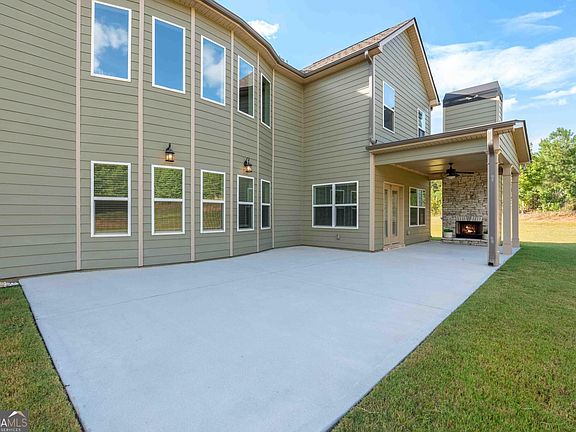 5th image of 74 Highgate Dr